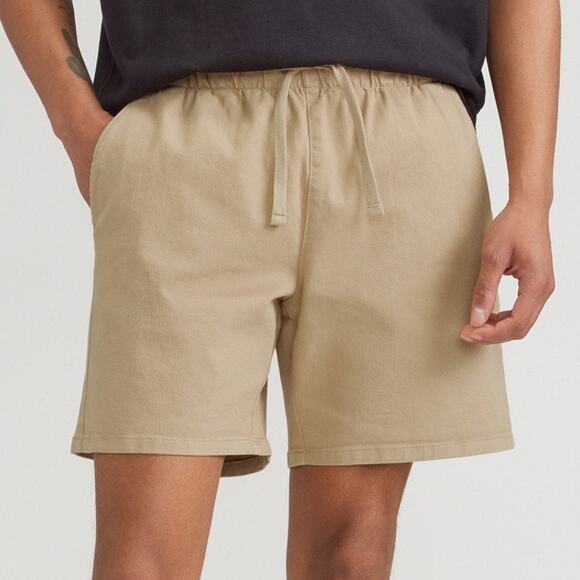 Everlane The Easy Short Men's XL Trench Coat Khaki Pull On 6.75" Inseam Organic - Picture 1 of 9